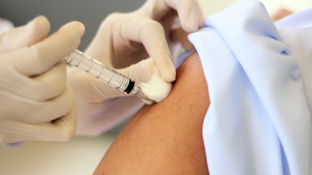 New immunisation and vaccination blended training supports NHS staff ...